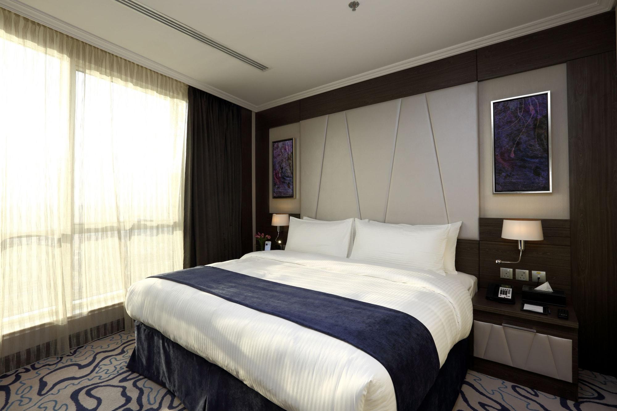 Swiss Flora Royal Hotel Riyadh Exterior photo