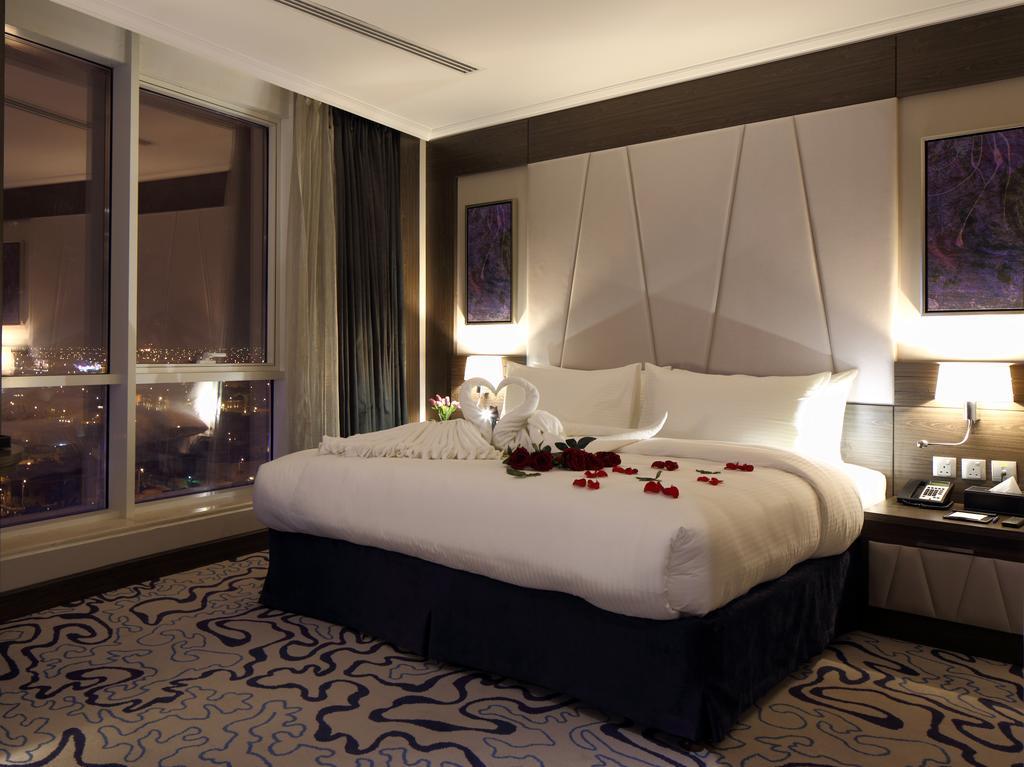 Swiss Flora Royal Hotel Riyadh Exterior photo