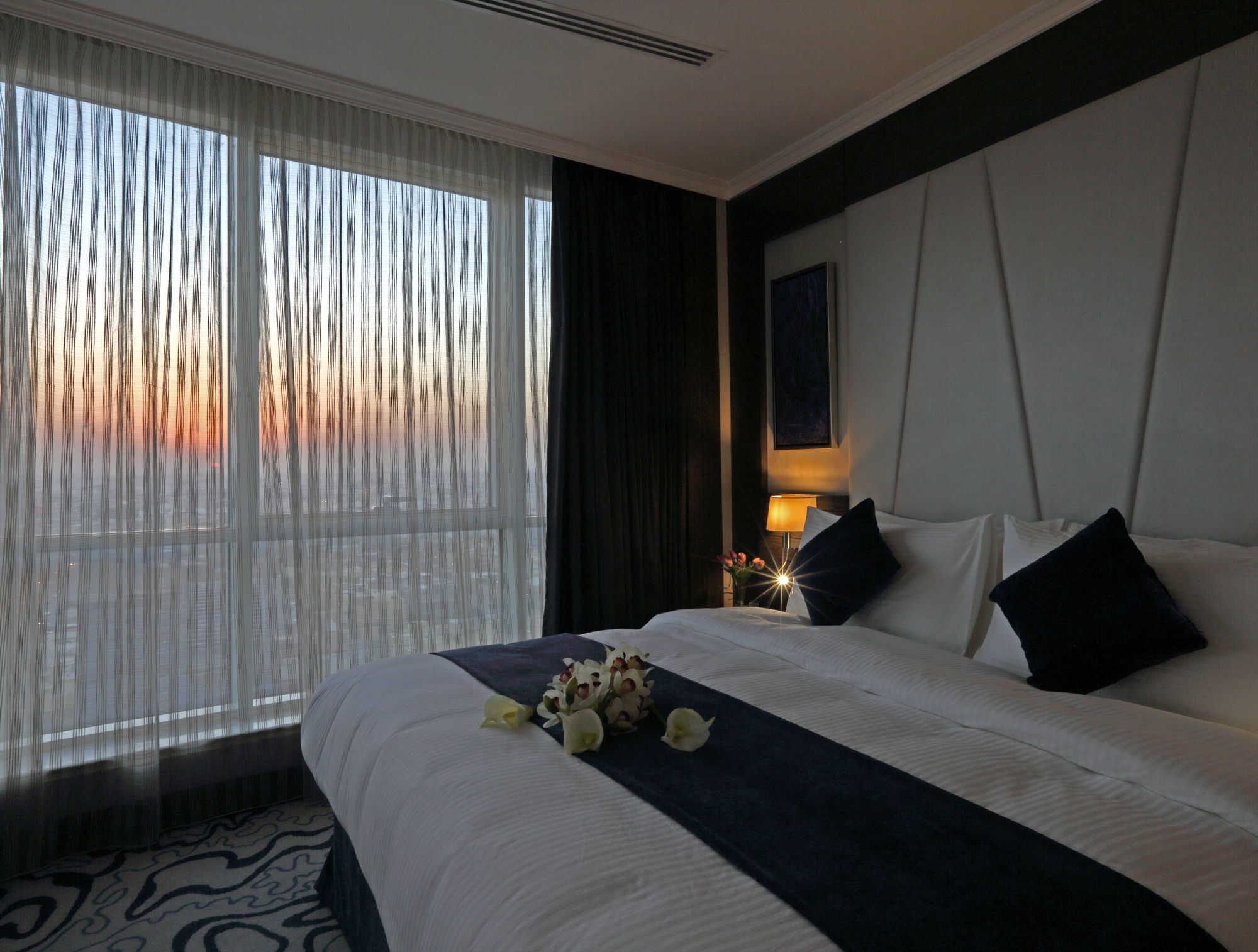 Swiss Flora Royal Hotel Riyadh Exterior photo